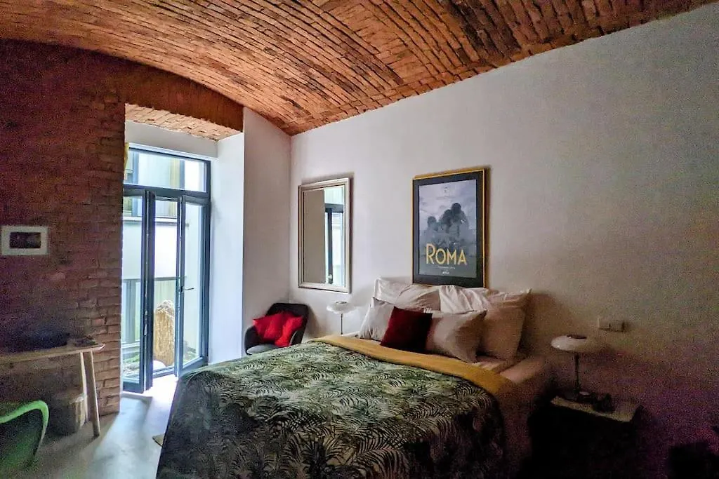 Romantic And Atypical Apartments In Prague'S Montmartre جمهورية التشيك