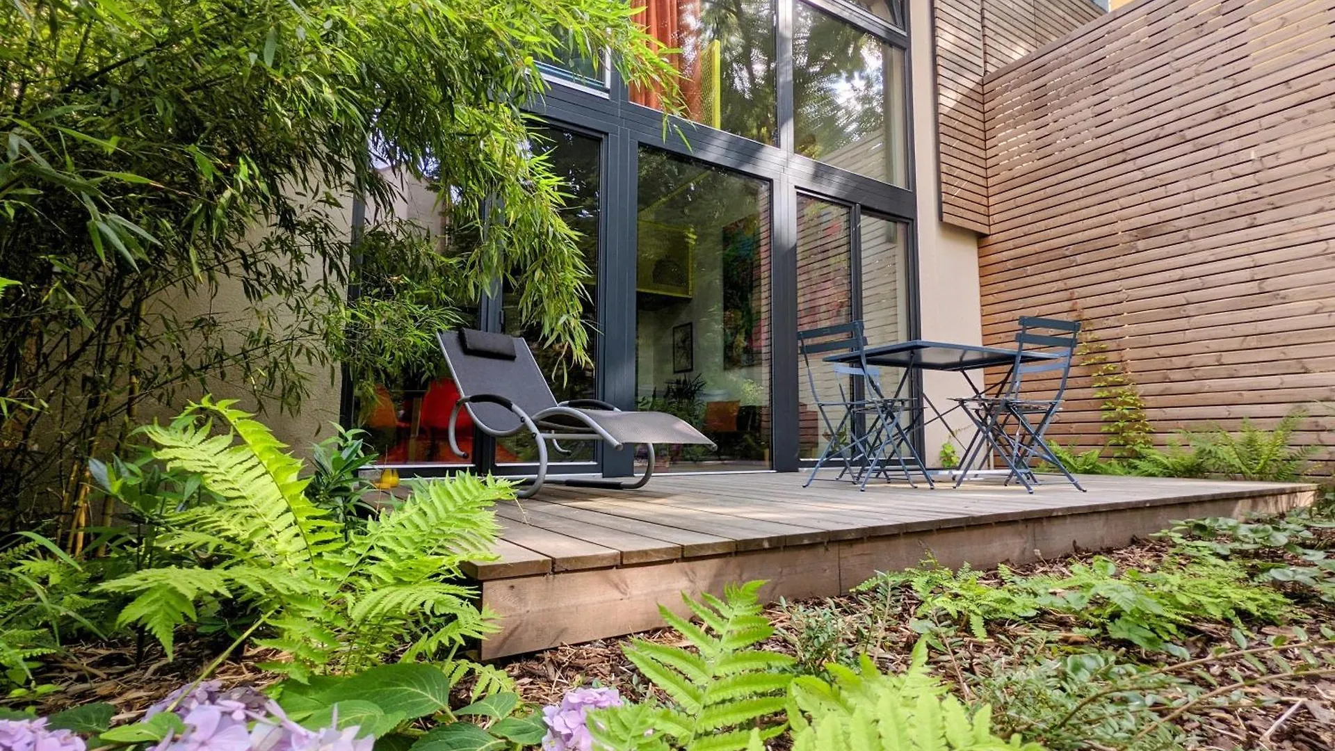 Romantic And Atypical Apartments In Prague'S Montmartre جمهورية التشيك