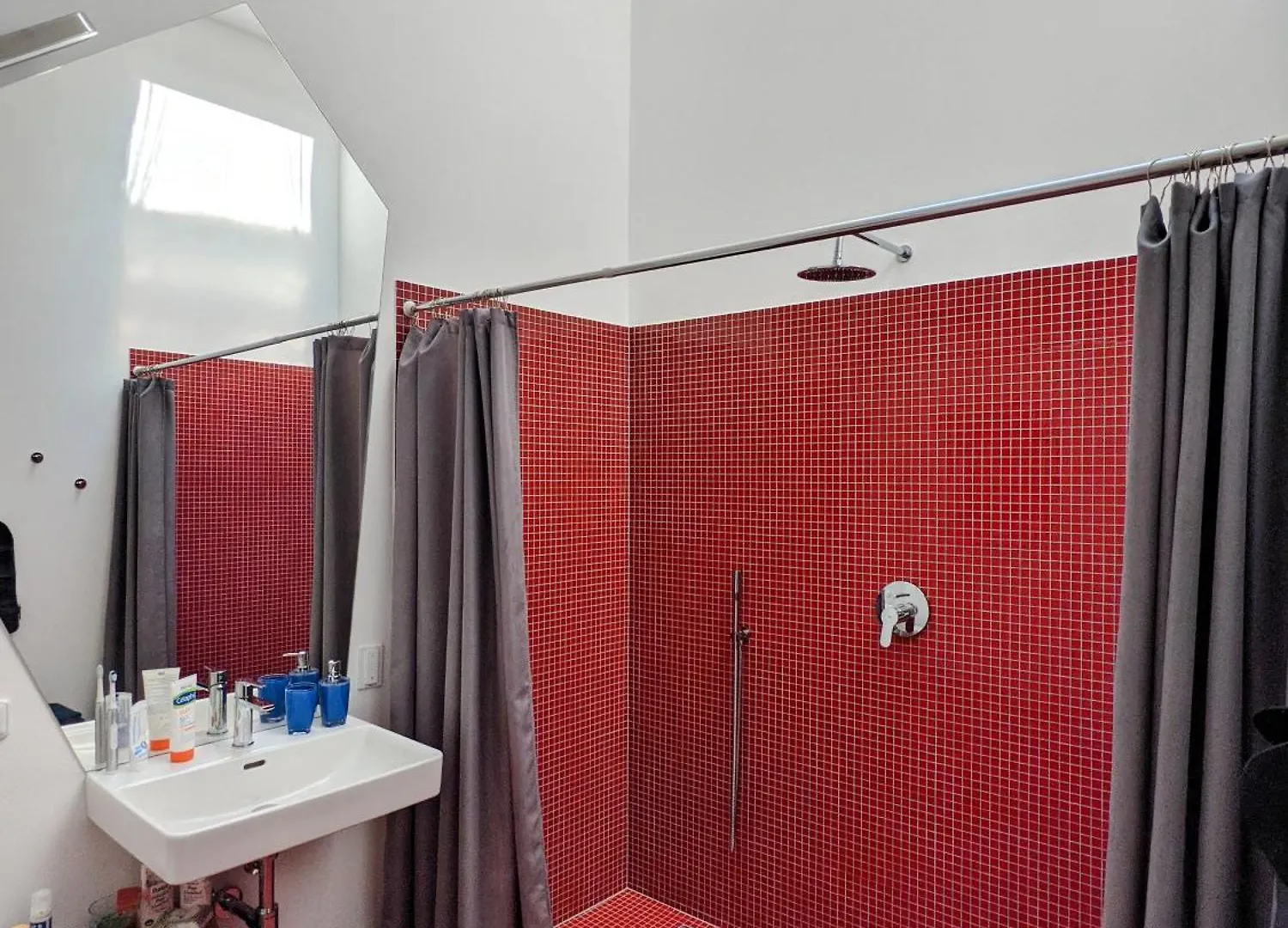 Romantic And Atypical Apartments In Prague'S Montmartre 0*, براغ