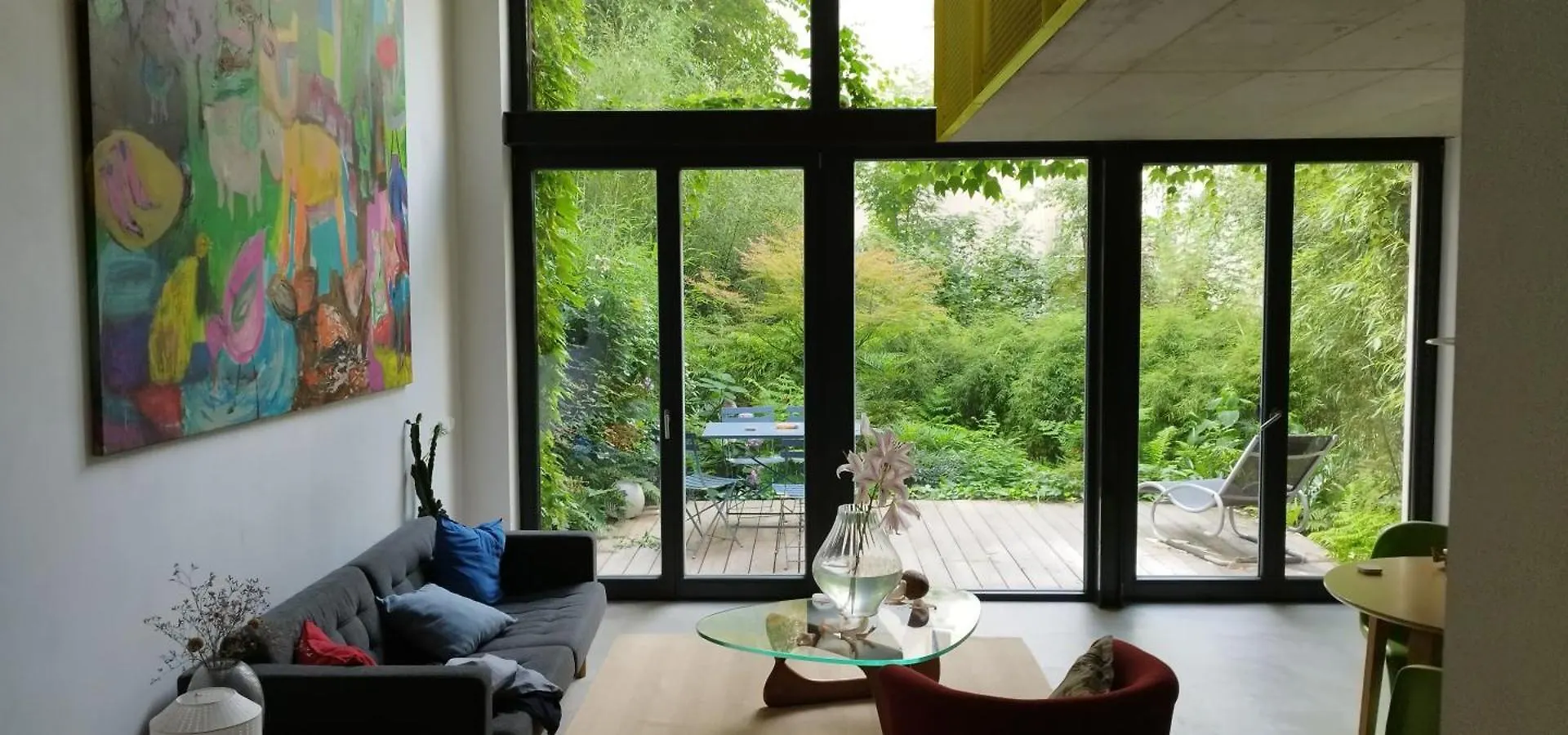 Romantic And Atypical Apartments In Prague'S Montmartre