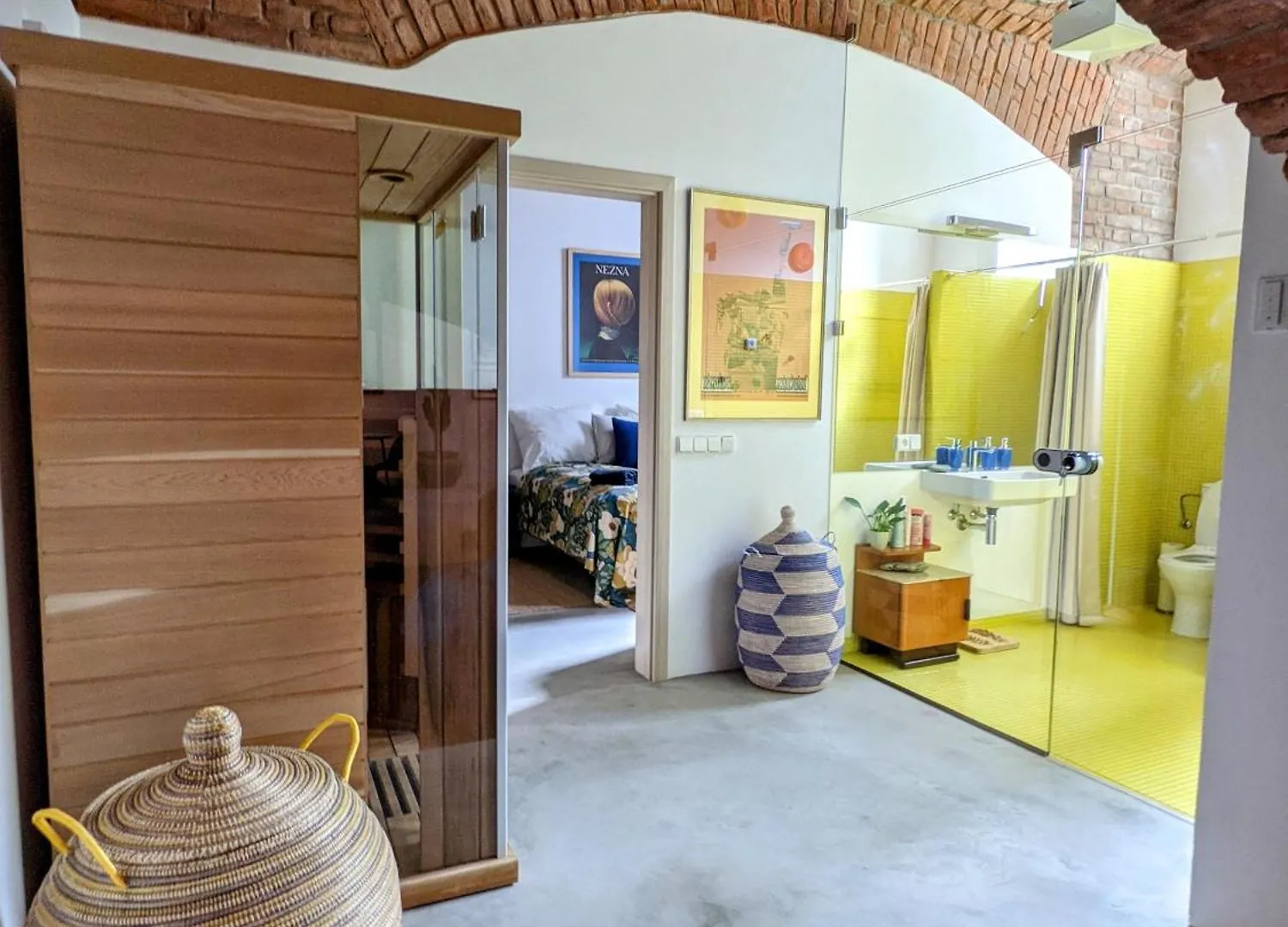 Romantic And Atypical Apartments In Prague'S Montmartre 0*, Prag